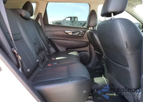 2017 Nissan Rogue S z USA, uszkodzony, nr VIN JN8AT2MV9HW284352